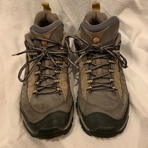 Merrrell Pulse II Hiking / Trail Shoes - Men’s 9